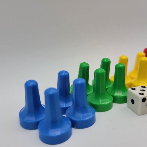 Parcheesi Replacement Tokens 1989 Plastic Pieces Small Dice Colors Game - Picture 5 of 8